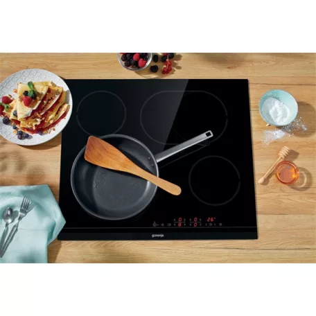 Gorenje ECT643BCSC fekete, beépíthető, elektromos üvegkerámia, főzőzóna: 4, beépíthető méret: 56cm, főzőlap