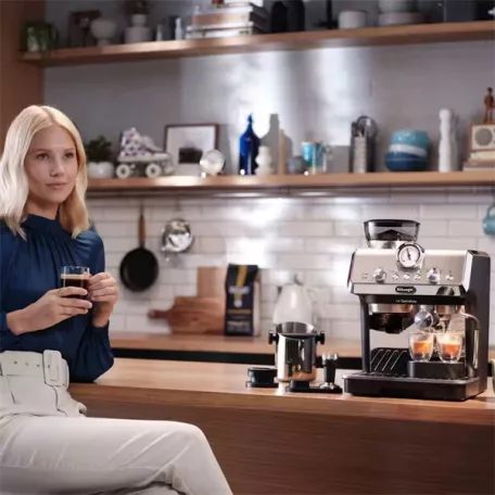 DeLonghi EC9155.MB La Specialista Arte fémes fekete matt espresso kávéfőző