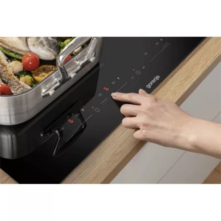 Gorenje GI6442BSCE fekete, beépíthető, indukciós, főzőzóna: 4, beépíthető méret: 56cm, főzőlap